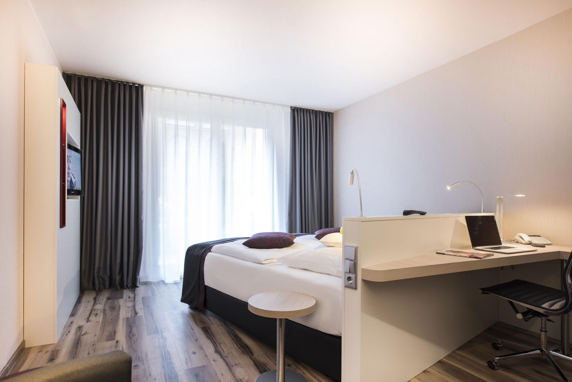คอลเลจุม เลโอนินุม Hotel บอนน์ ภายนอก รูปภาพ