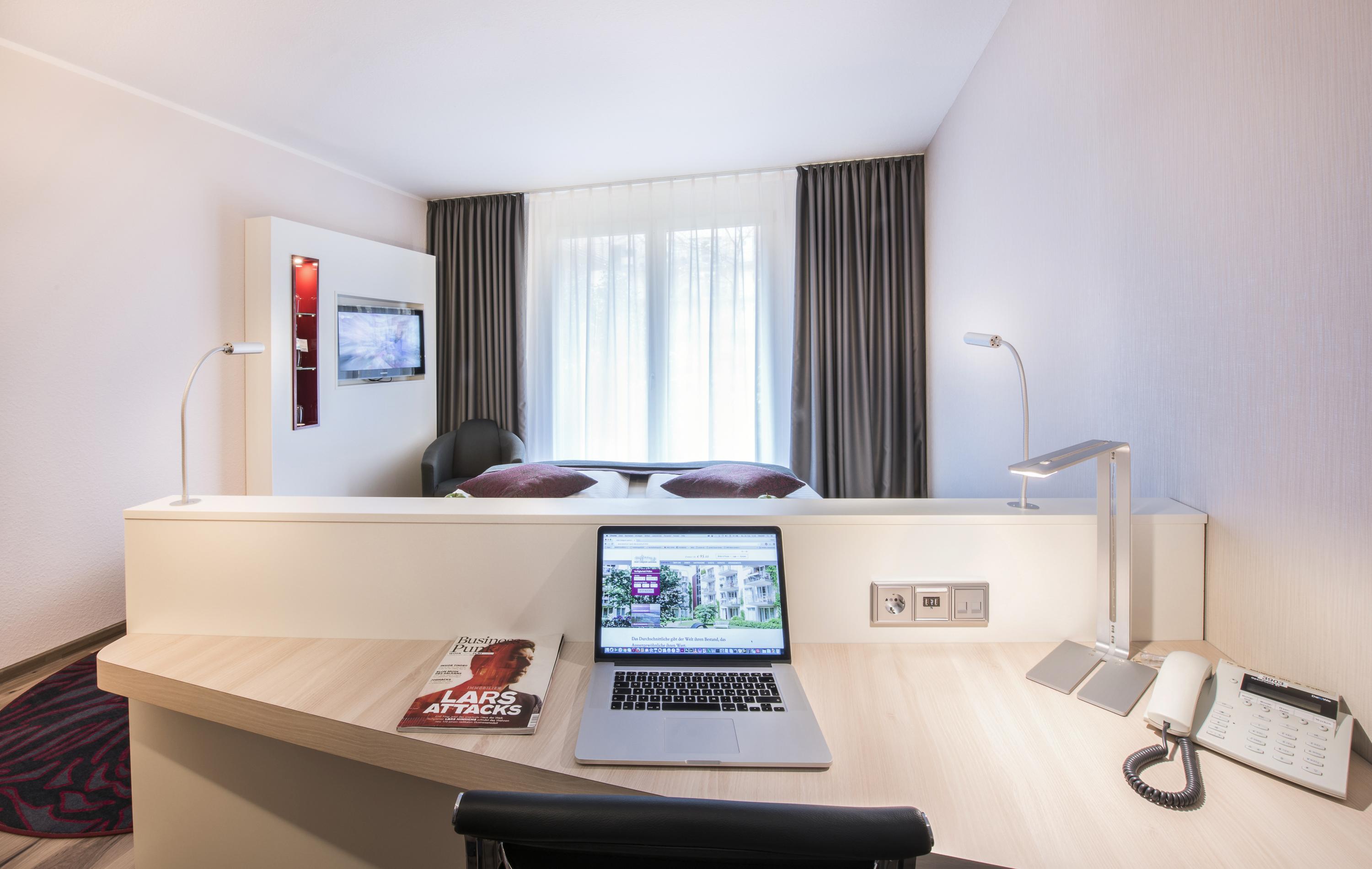 คอลเลจุม เลโอนินุม Hotel บอนน์ ภายนอก รูปภาพ